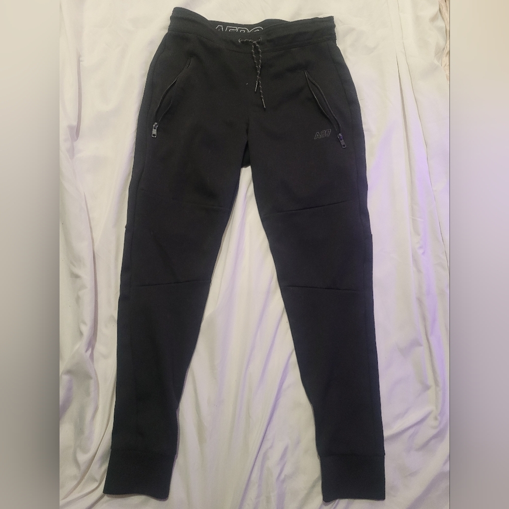 Aero Everyday Black Jogger Sweatpants